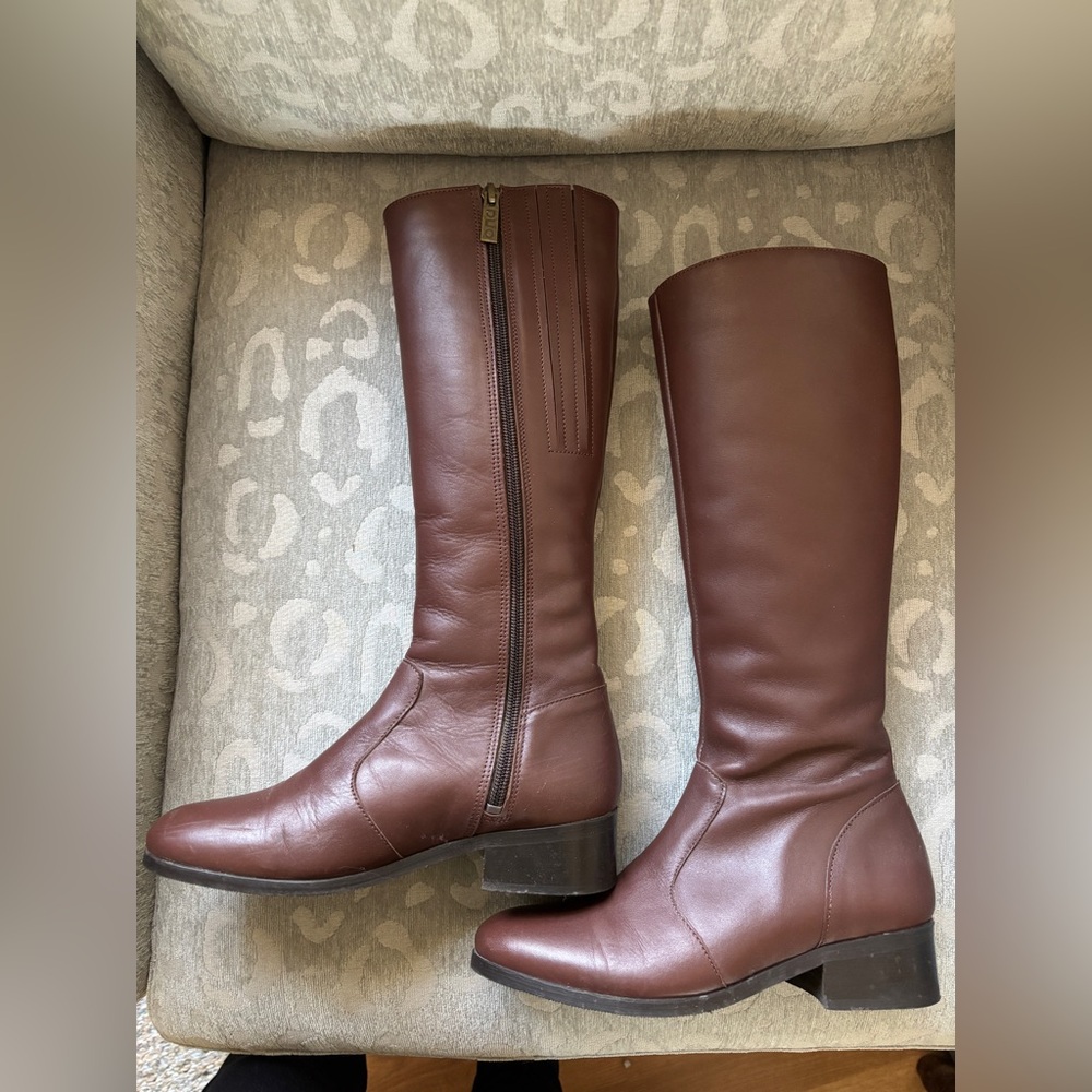 Classic Duo Boots Narrow Calf in excellent condition!